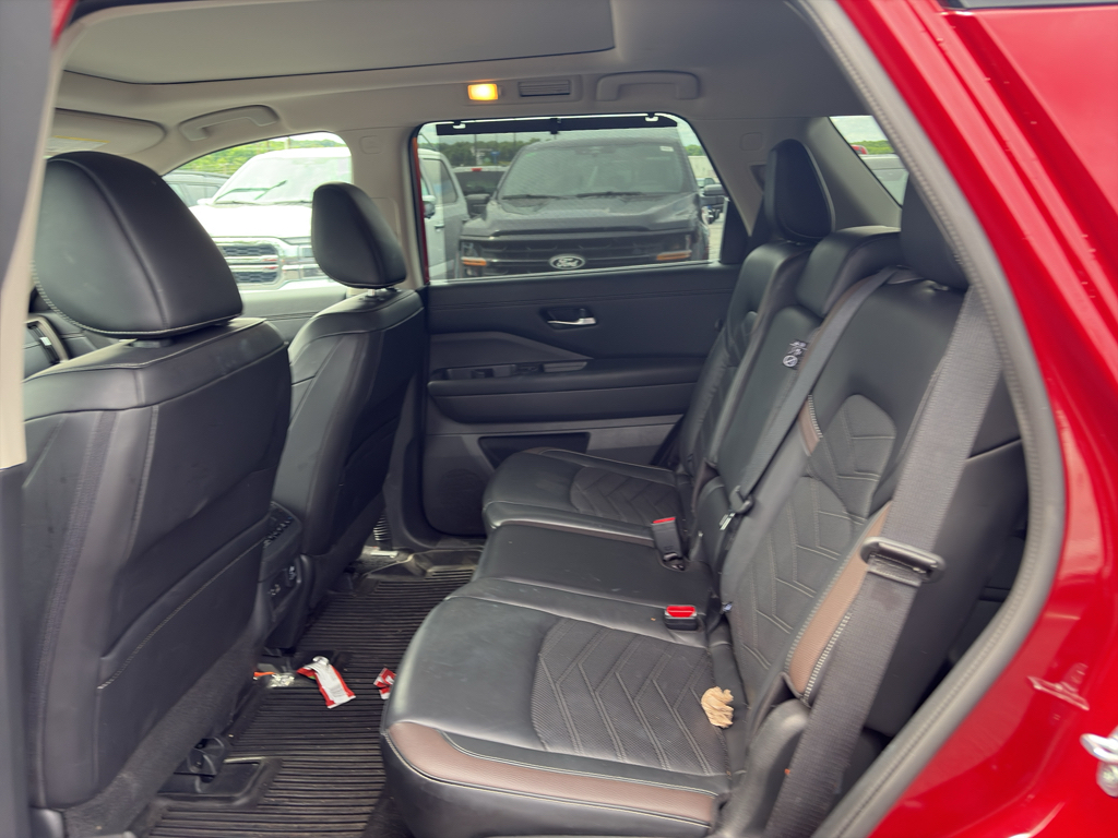 2024 Nissan Pathfinder representative vehicle photo