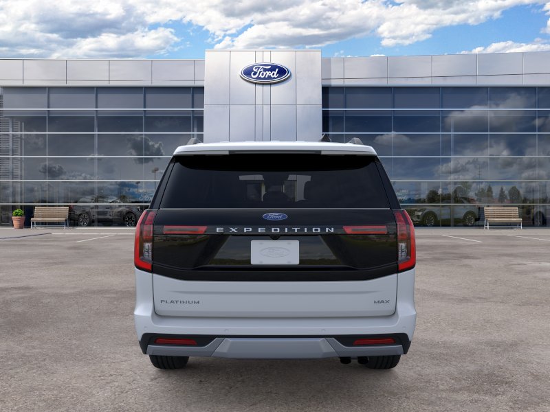 2026 Ford Expedition MAX Platinum photo 5
