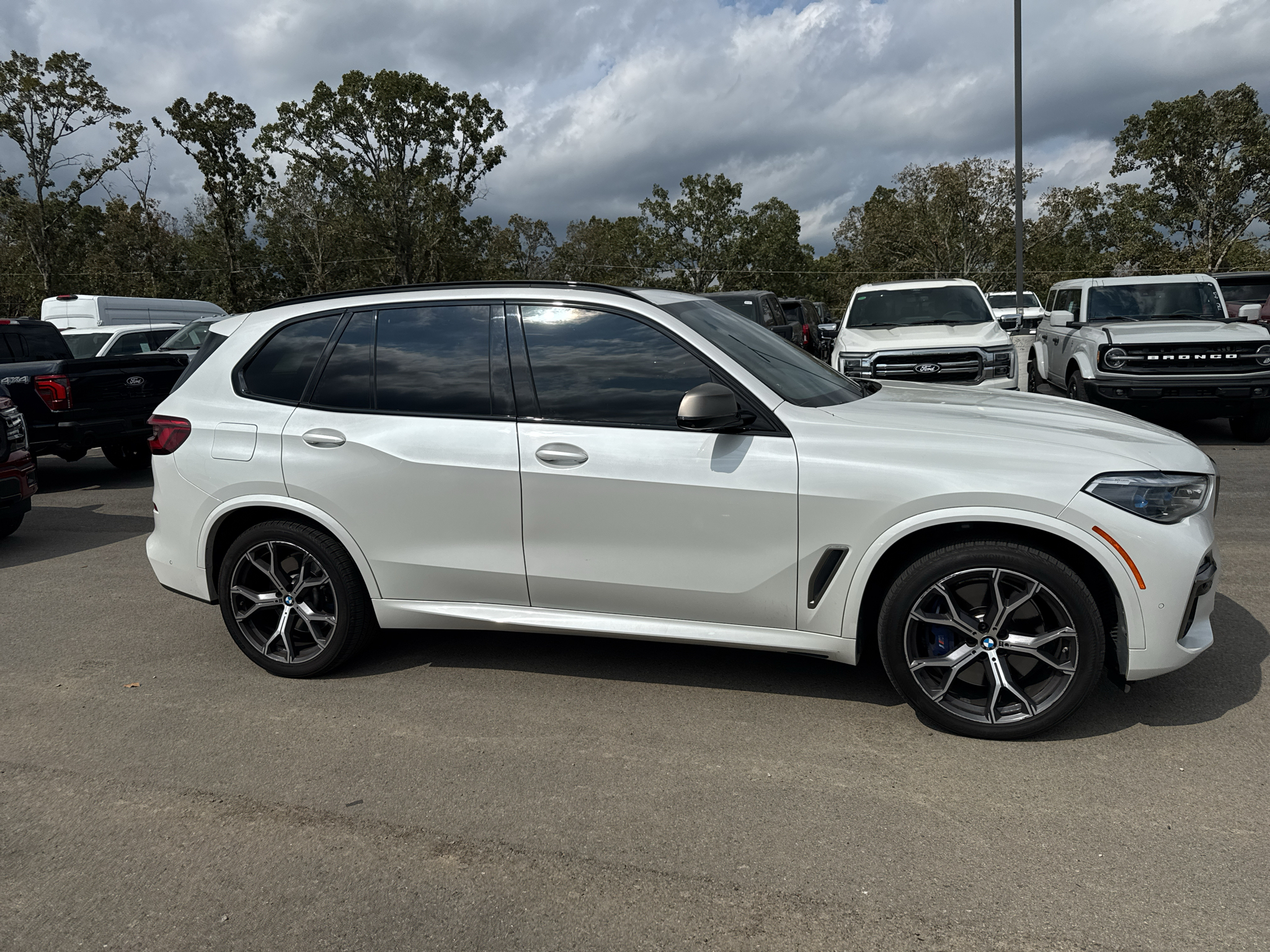 2020 BMW X5 M50i photo 4