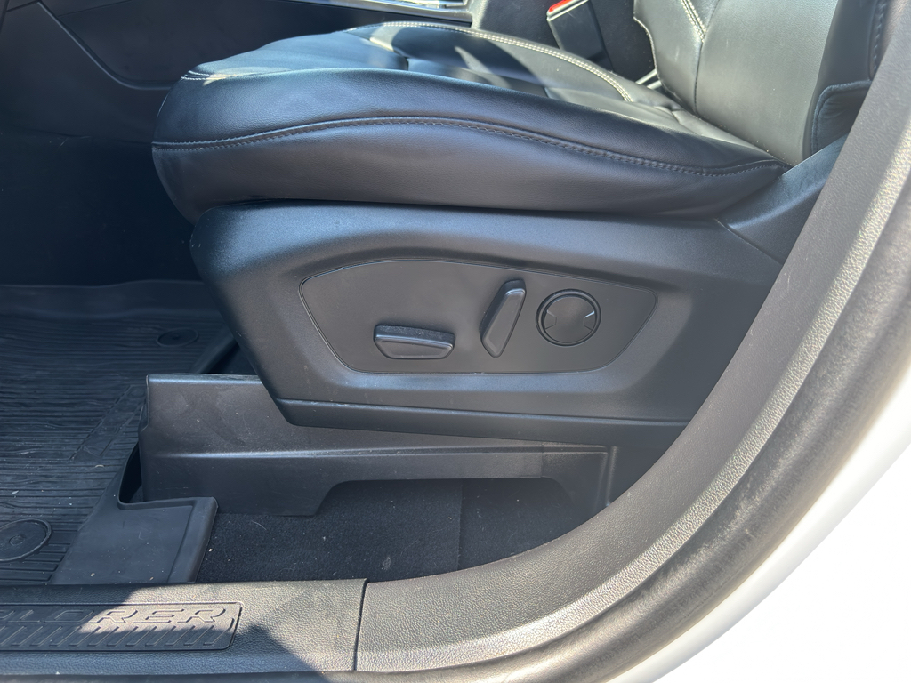 2022 Ford Explorer representative vehicle photo
