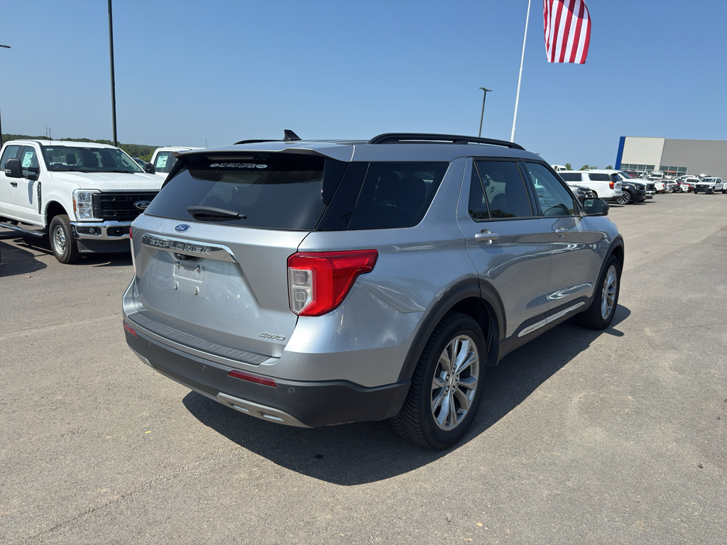 2022 Ford Explorer XLT photo 5