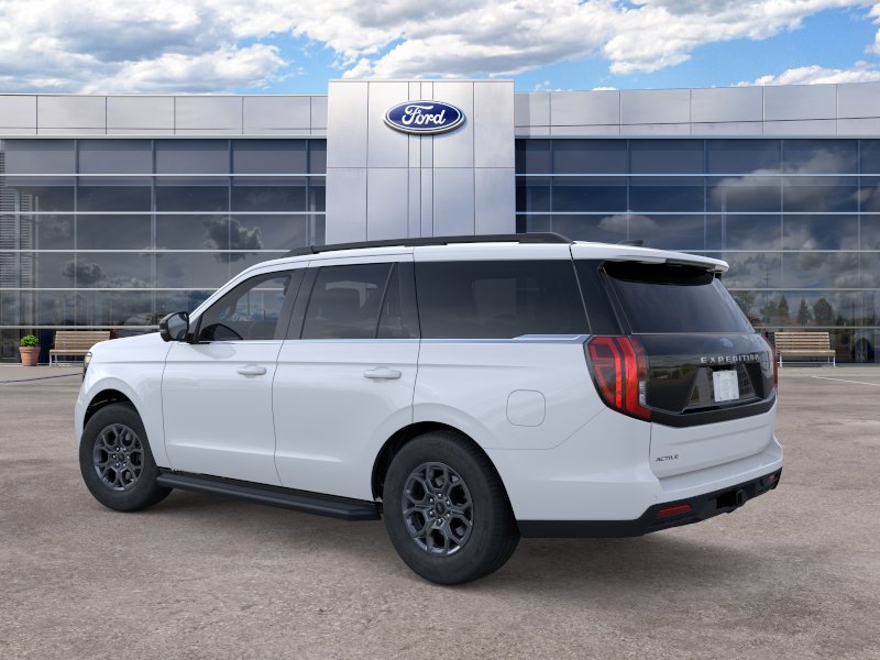 2026 Ford Expedition Active photo 4