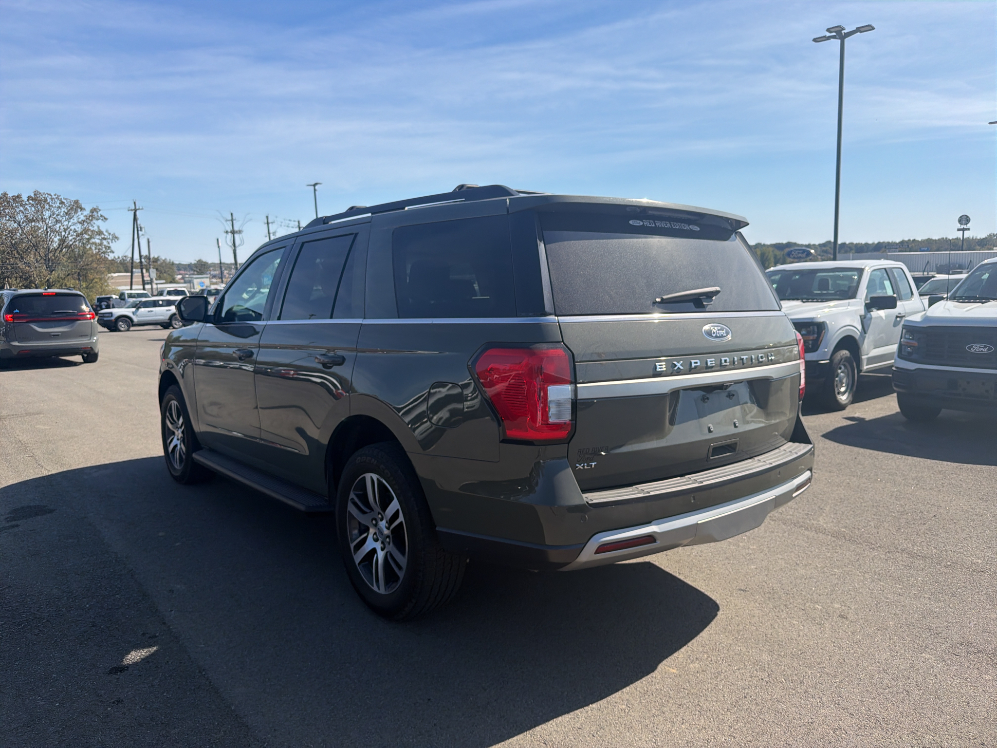 2024 Ford Expedition XLT photo 3