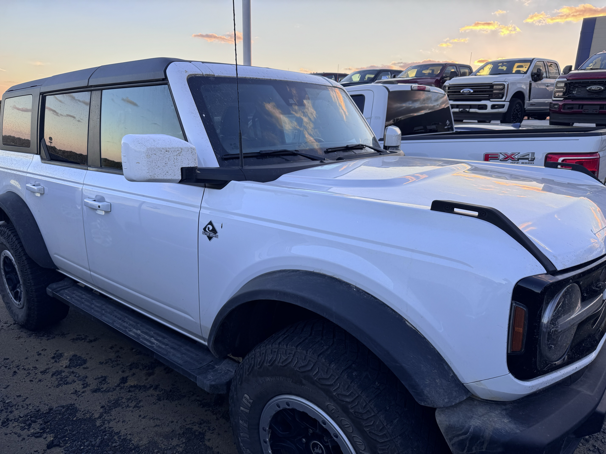 2024 Ford Bronco Outer Banks photo 4