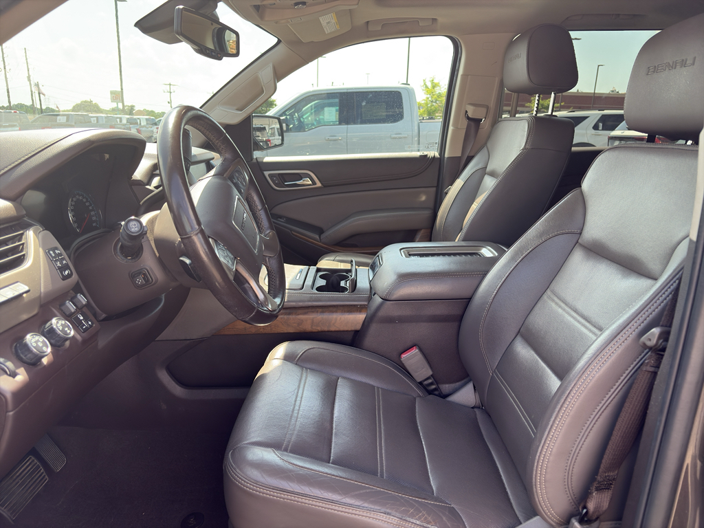 2020 Gmc Yukon XL representative vehicle photo