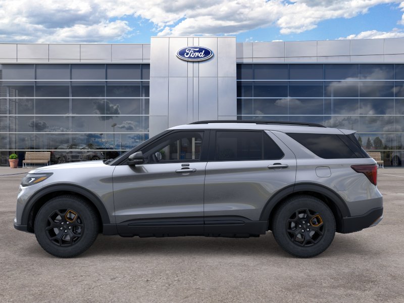 2026 Ford Explorer Tremor photo 3
