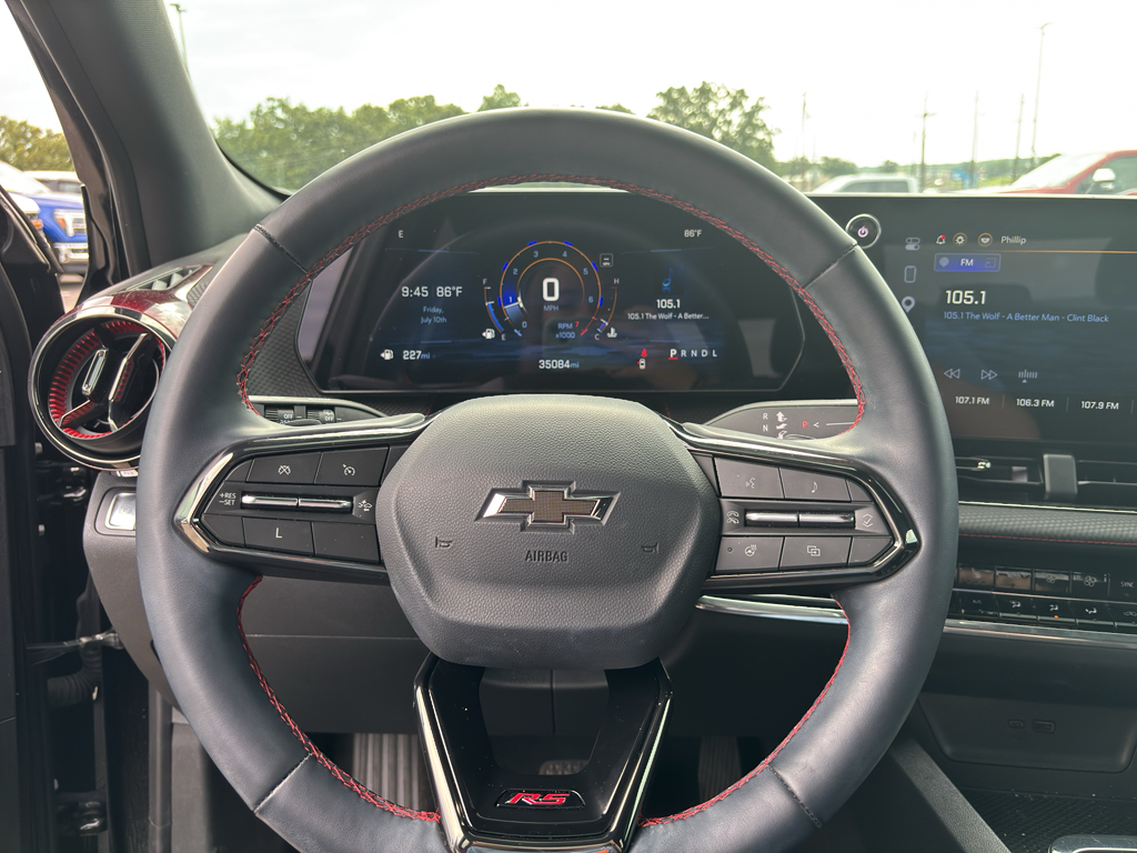 2025 Chevrolet Equinox representative vehicle photo
