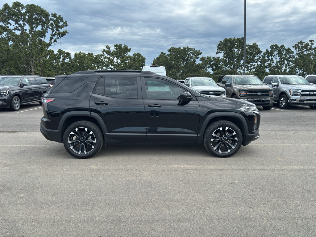 2025 Chevrolet Equinox representative vehicle photo