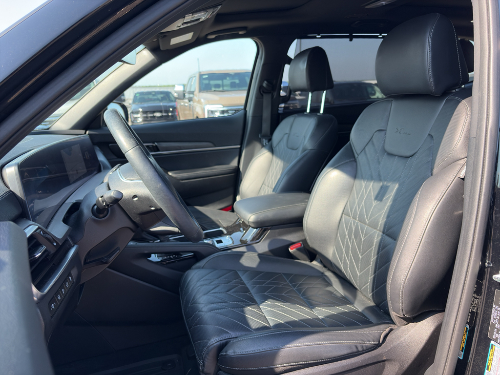 2025 Kia Telluride representative vehicle photo