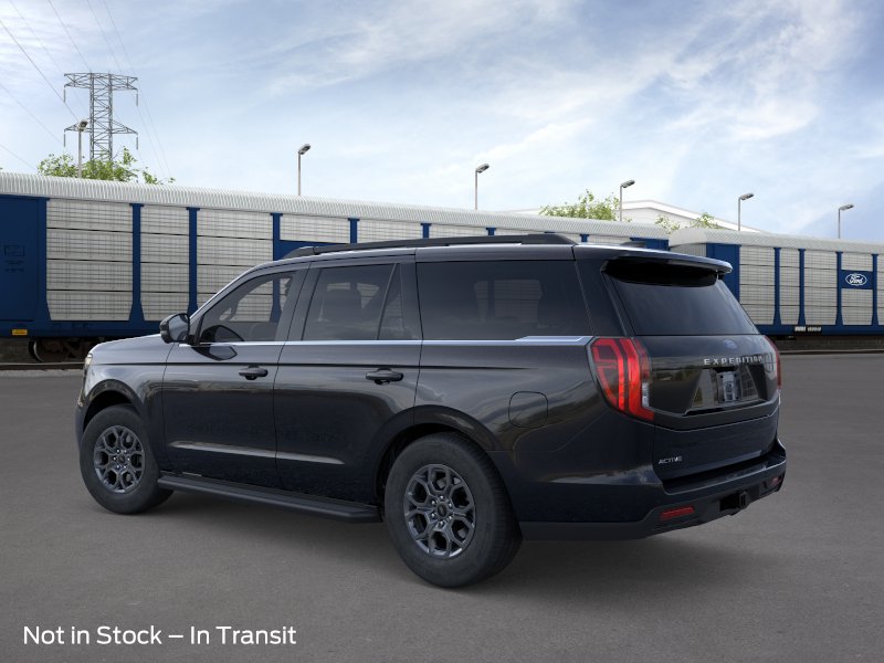 2026 Ford Expedition Active photo 4