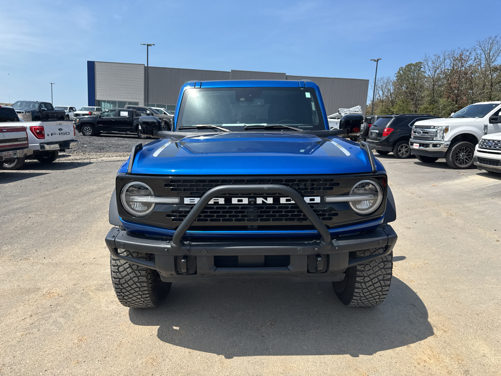 2021 Ford Bronco First Edition photo 2