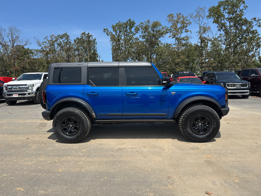 2021 Ford Bronco First Edition photo 4