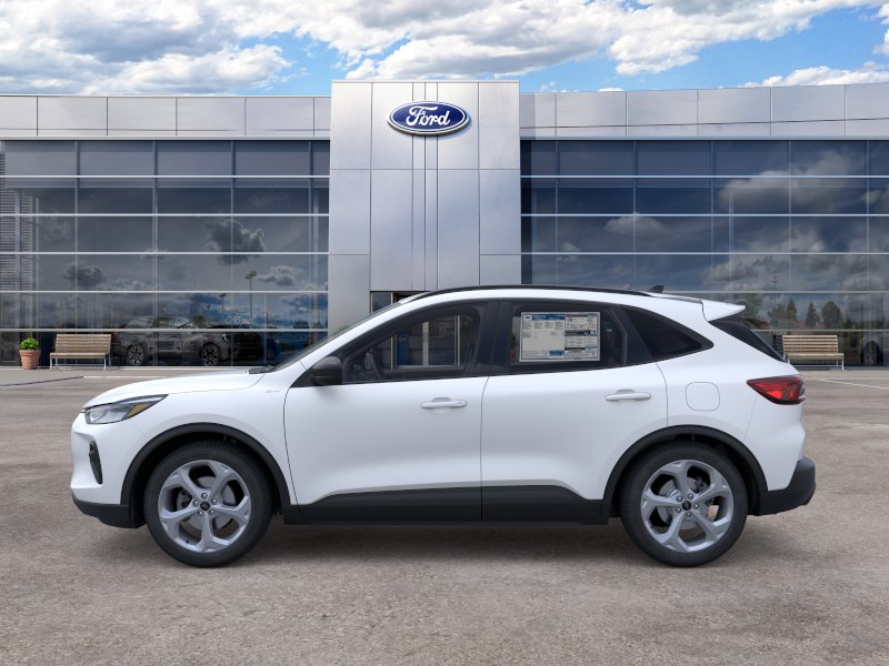 2026 Ford Escape ST-Line photo 3