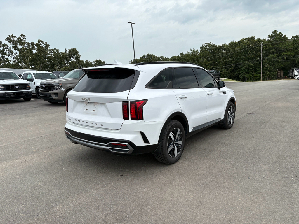 2022 Kia Sorento EX photo 3