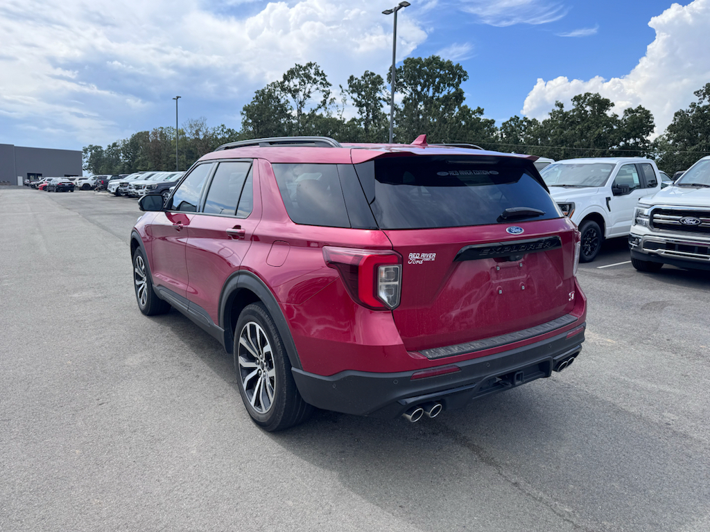 2020 Ford Explorer ST photo 2