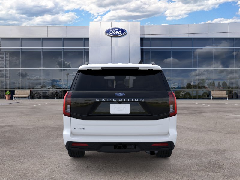 2026 Ford Expedition Active photo 5