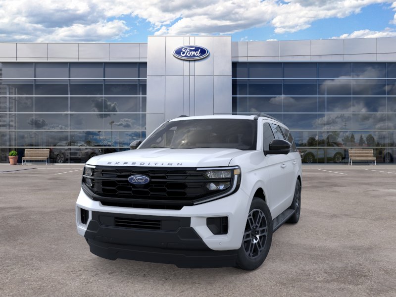 2026 Ford Expedition Active photo 2