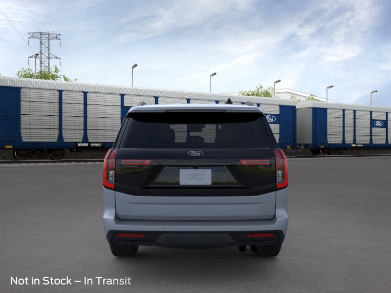 2026 Ford Expedition Tremor photo 5