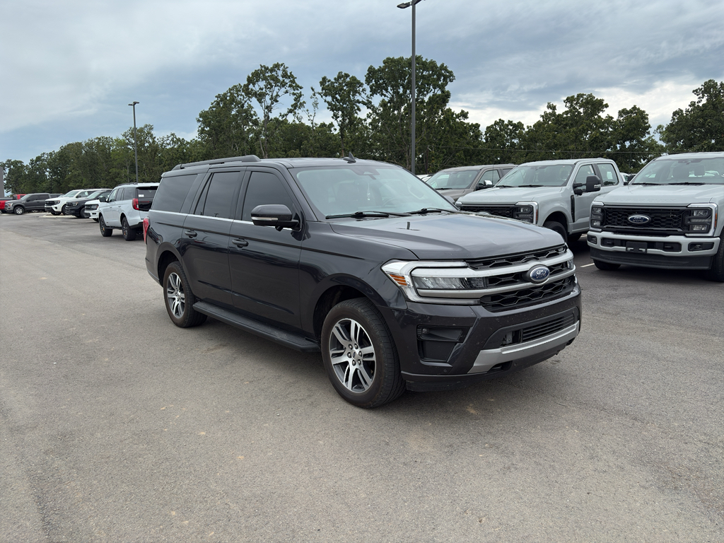 2024 Ford Expedition MAX XLT photo 4