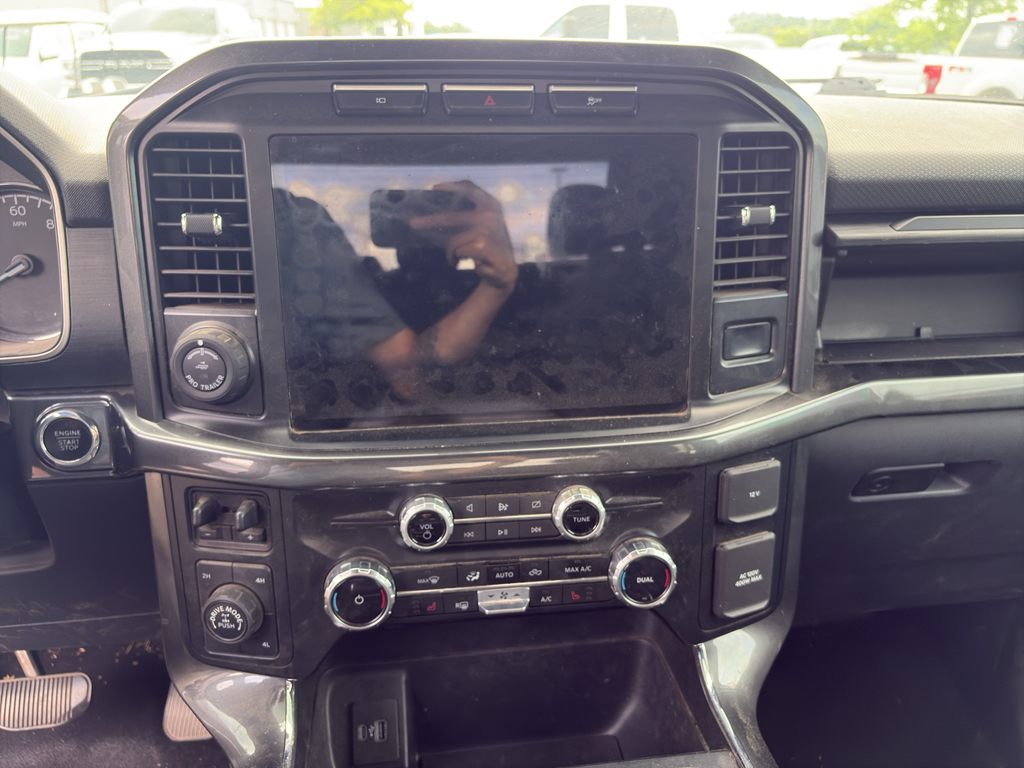 2023 Ford F-150 XLT photo 6