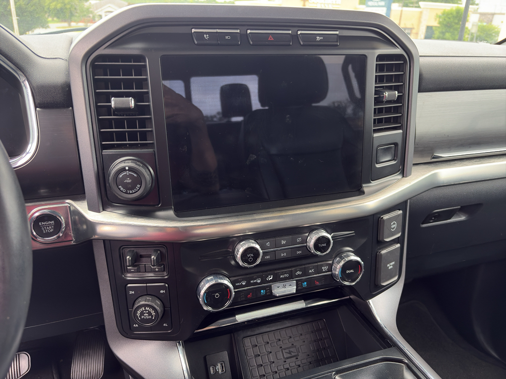 2023 Ford F-150 representative vehicle photo
