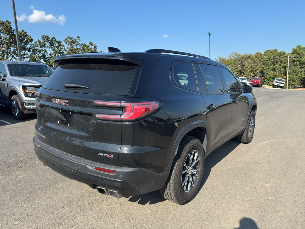 2024 GMC Acadia AWD AT4 photo 5