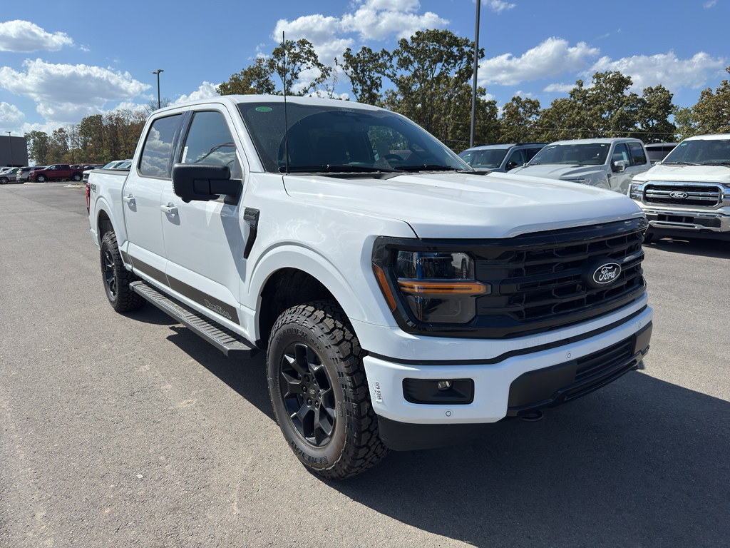 2026 Ford F-150 XLT photo 3