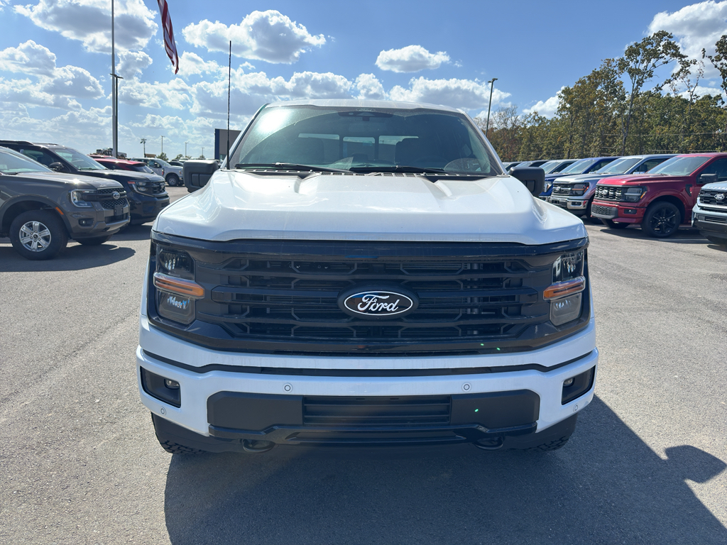 2026 Ford F-150 XLT photo 2