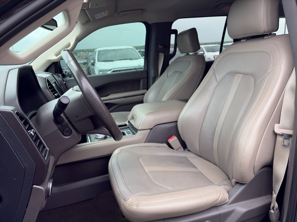 2020 Ford Expedition MAX representative vehicle photo