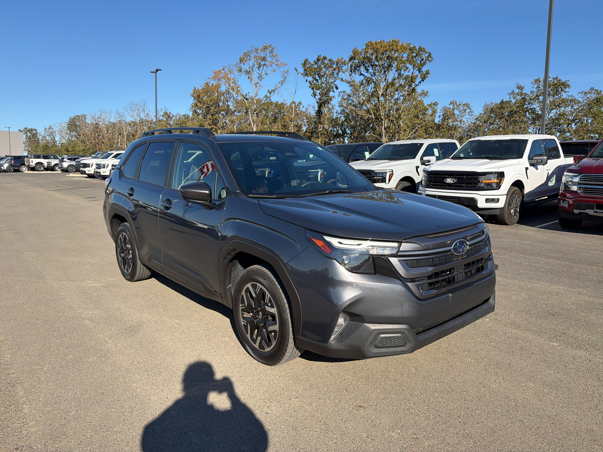 2025 Subaru Forester Premium photo 5
