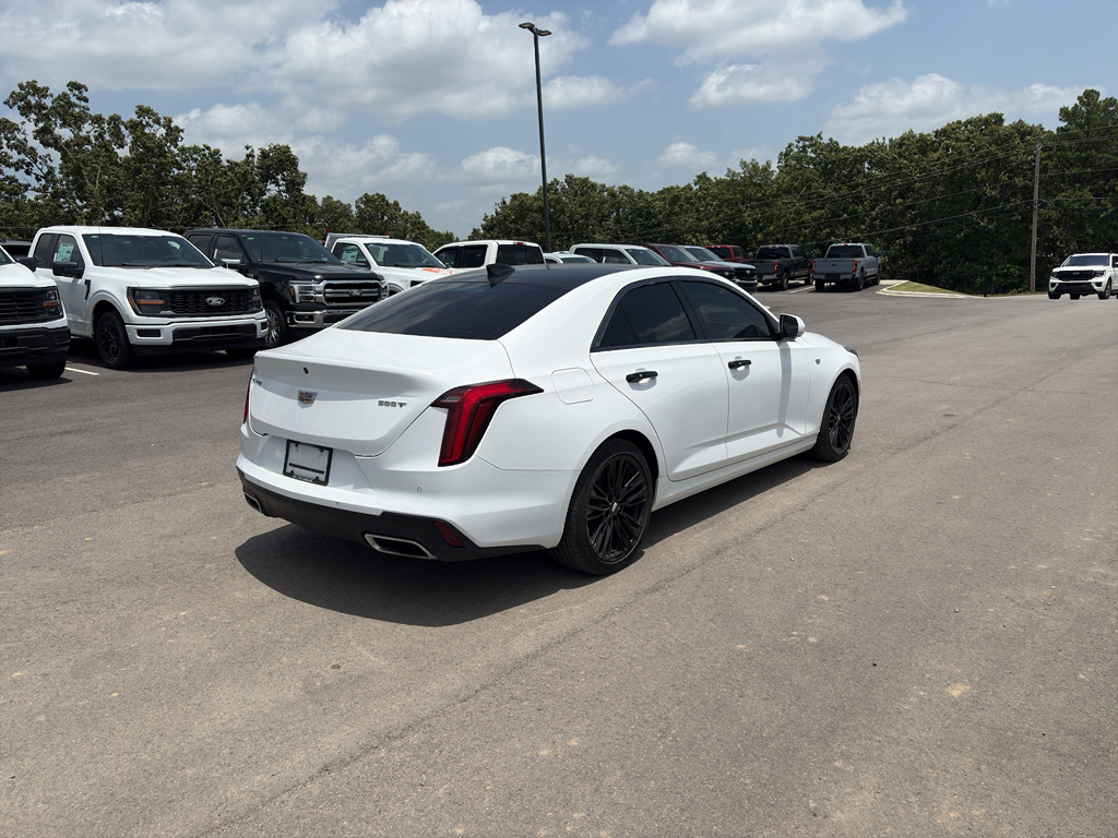2021 Cadillac CT4 Premium Luxury photo 3