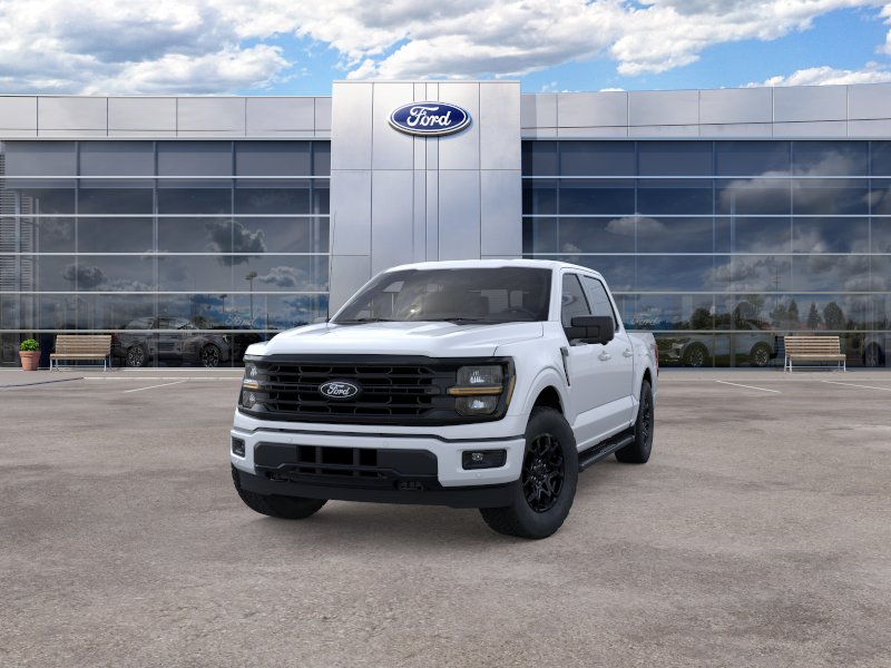 2026 Ford F-150 XLT photo 2