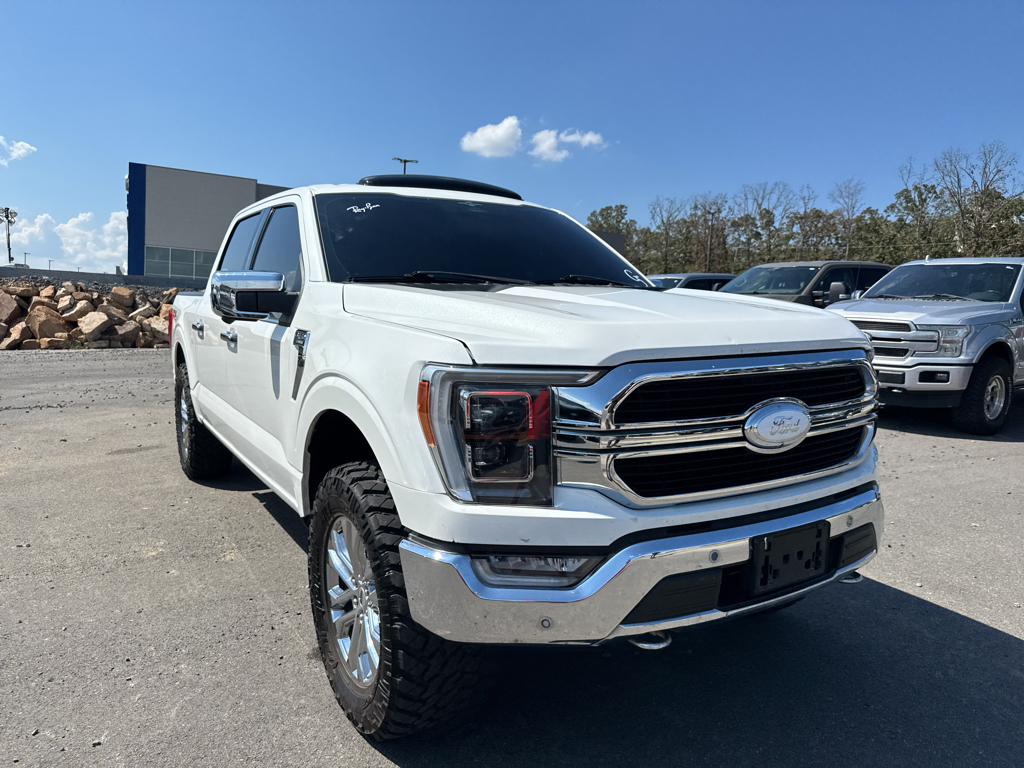 2023 Ford F-150 LARIAT photo 3