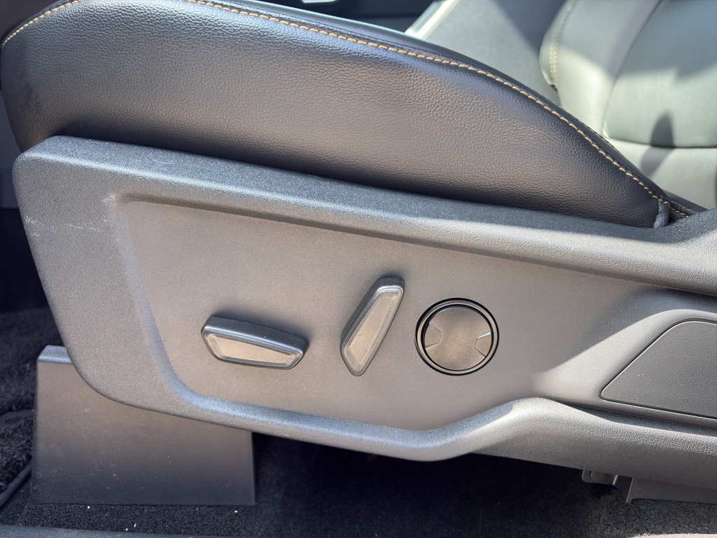 2025 Ford Bronco representative vehicle photo