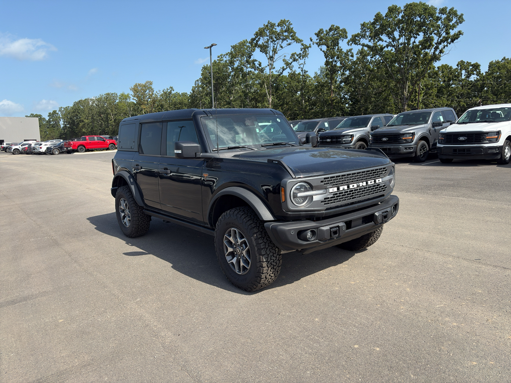 2025 Ford Bronco Badlands photo 4