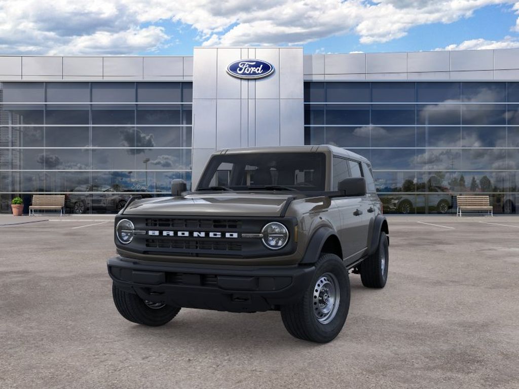 2026 Ford Bronco Base photo 2