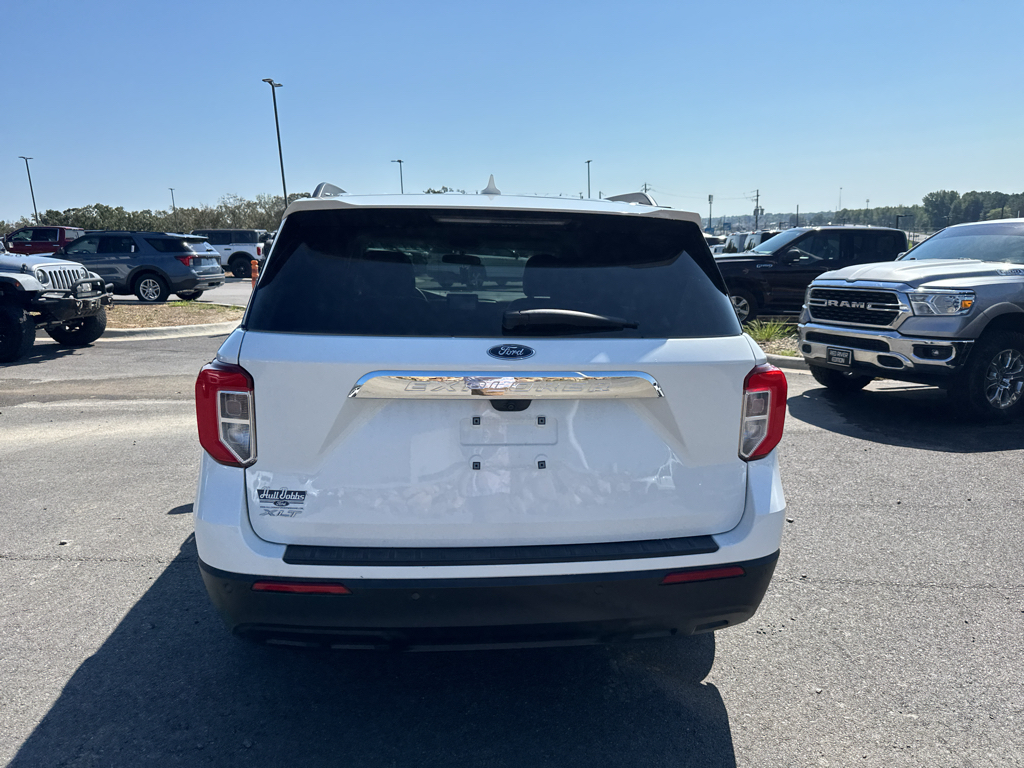 2024 Ford Explorer XLT photo 6