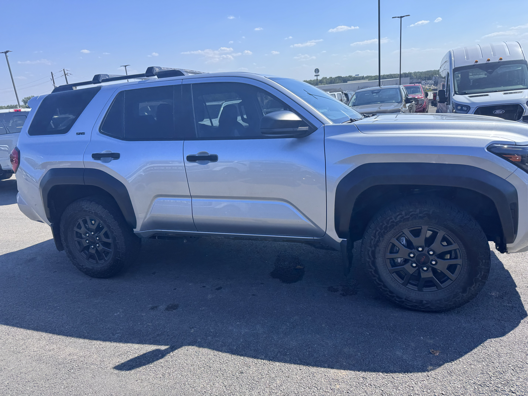 2025 Toyota 4Runner SR5 photo 5