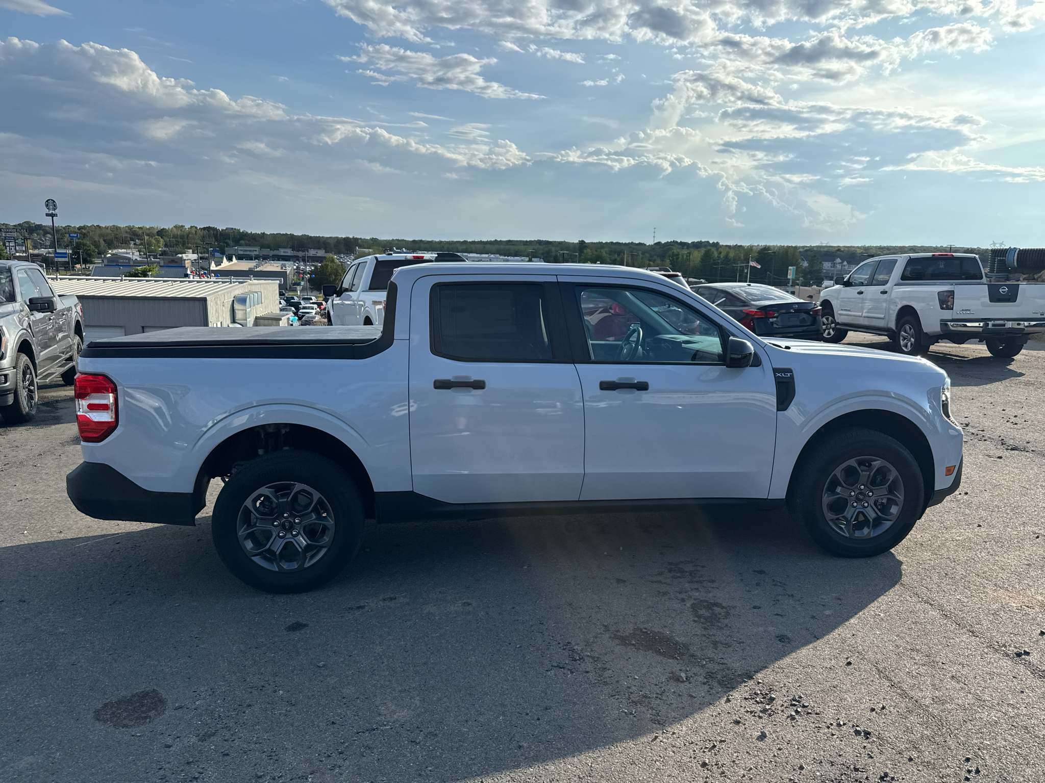 2025 Ford Maverick XLT photo 5