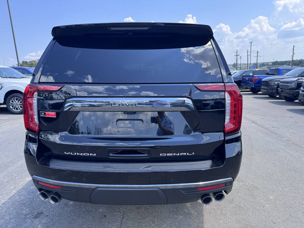 2023 GMC Yukon Denali Ultimate photo 6