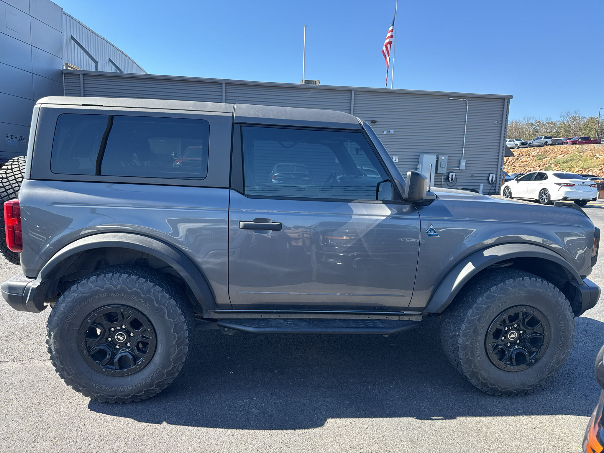 2022 Ford Bronco Black Diamond photo 5