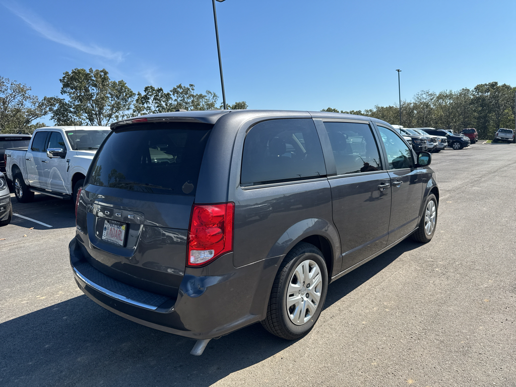 2018 Dodge Grand Caravan SE photo 5