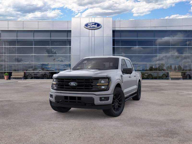 2026 Ford F-150 XLT photo 2
