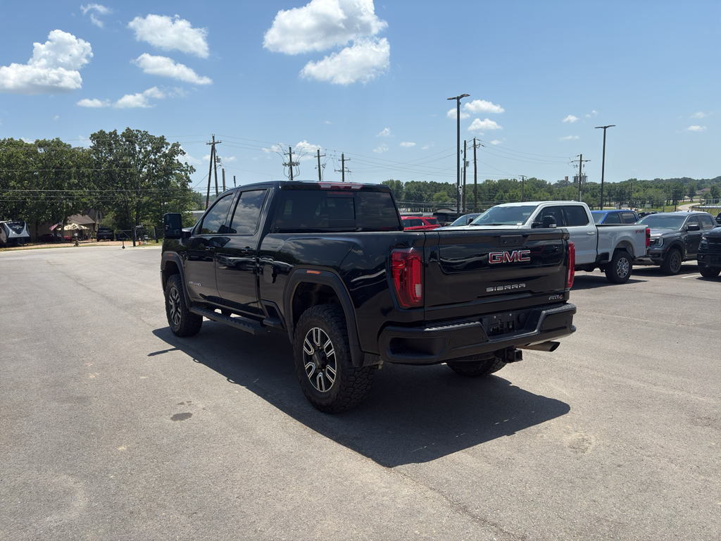 2022 GMC Sierra AT4 photo 2