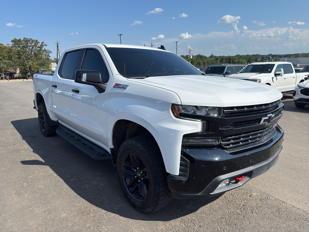 2022 Chevrolet Silverado LT Trail Boss photo 3