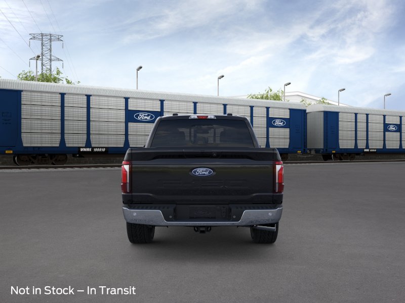 2026 Ford F-150 LARIAT photo 5