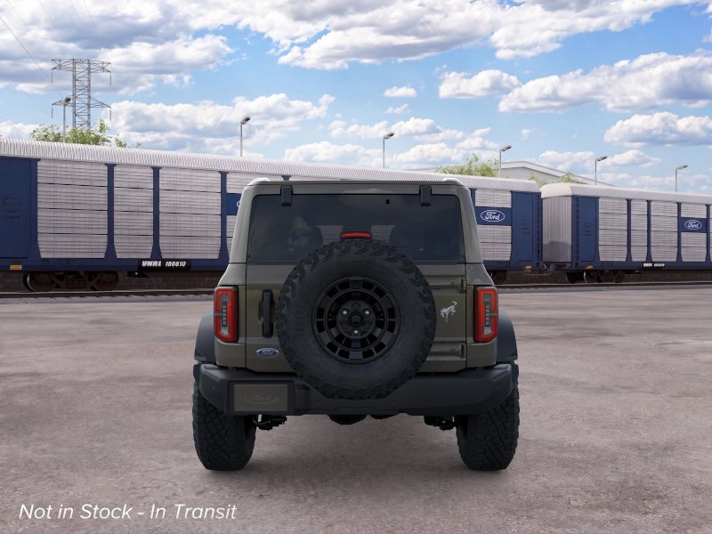 2026 Ford Bronco Outer Banks photo 5