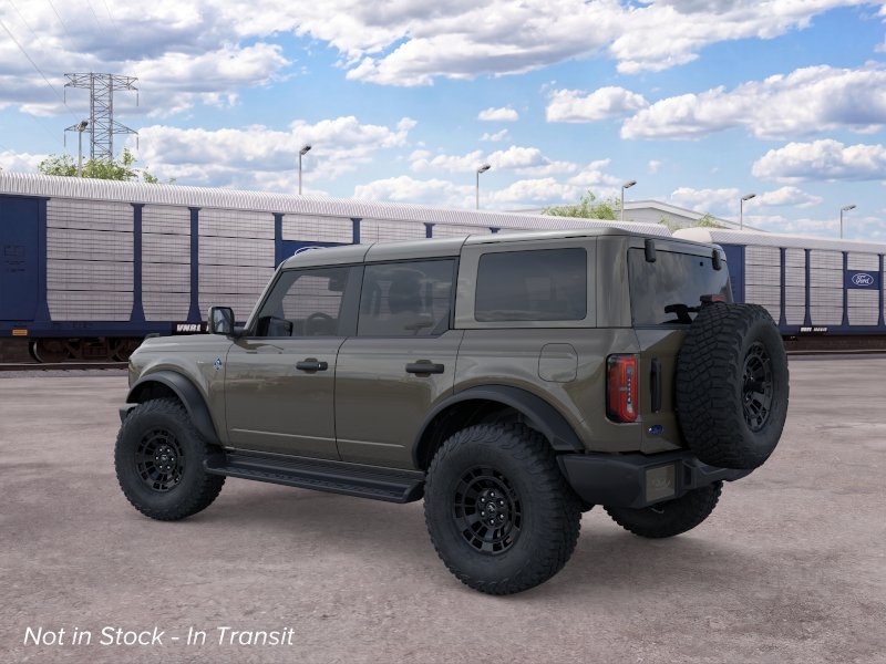 2026 Ford Bronco Outer Banks photo 4