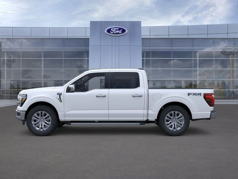 2026 Ford F-150 LARIAT photo 3