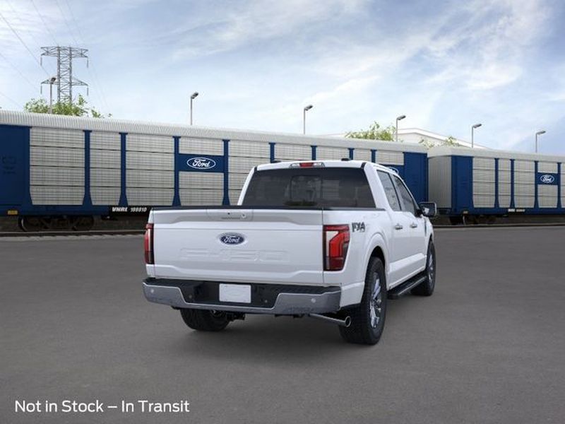 2026 Ford F-150 LARIAT photo 4